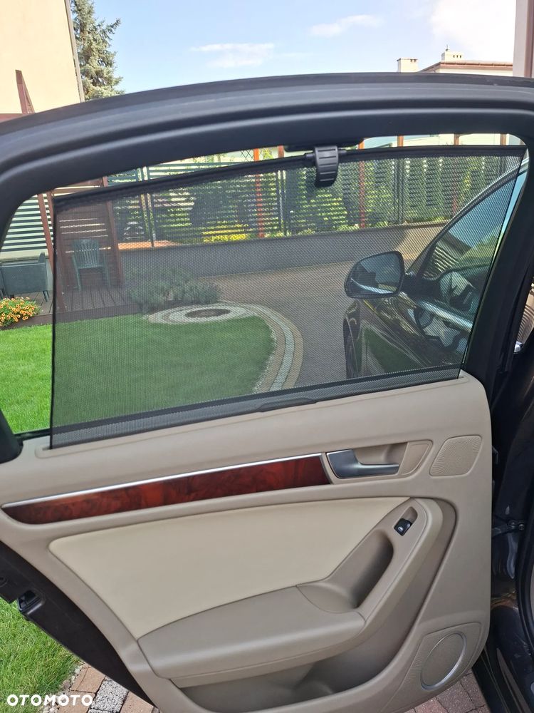 Audi A4 Limousine - 19