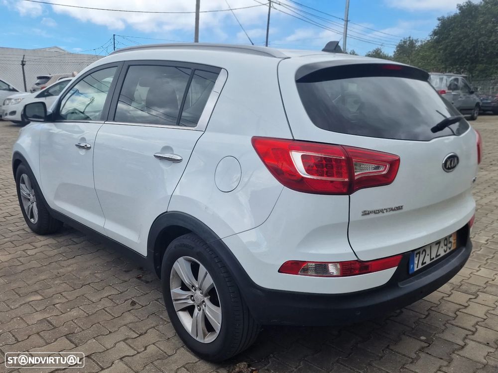 Kia Sportage 1.7 CRDI ISG Prime - 4