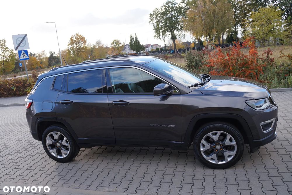 Jeep Compass 1.4 TMair Limited 4WD S&S - 40
