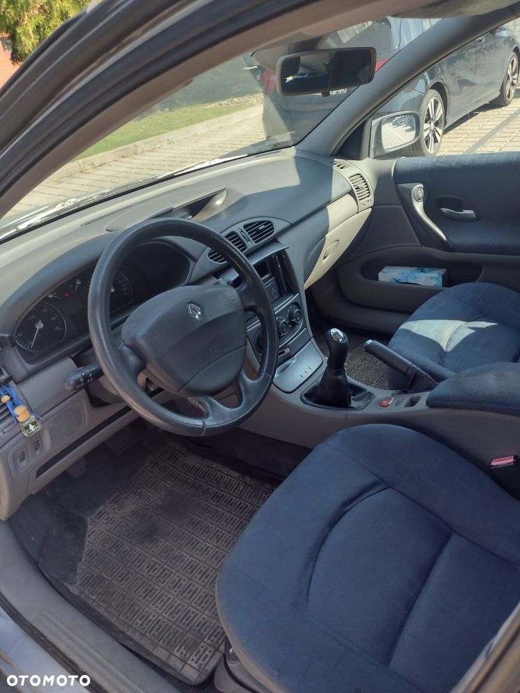 Renault Laguna - 6