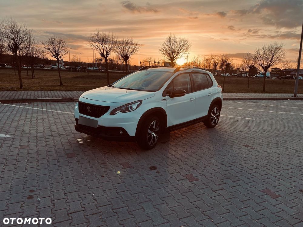 Peugeot 2008 PureTech 110 Stop&Start GT-Line Edition - 4