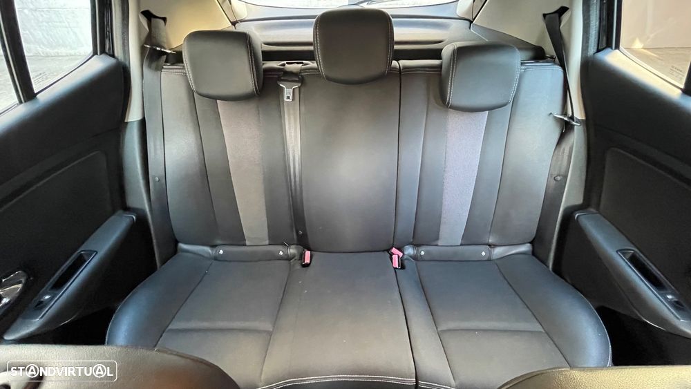 Renault Mégane 1.5 dCi Dynamique S SS - 4