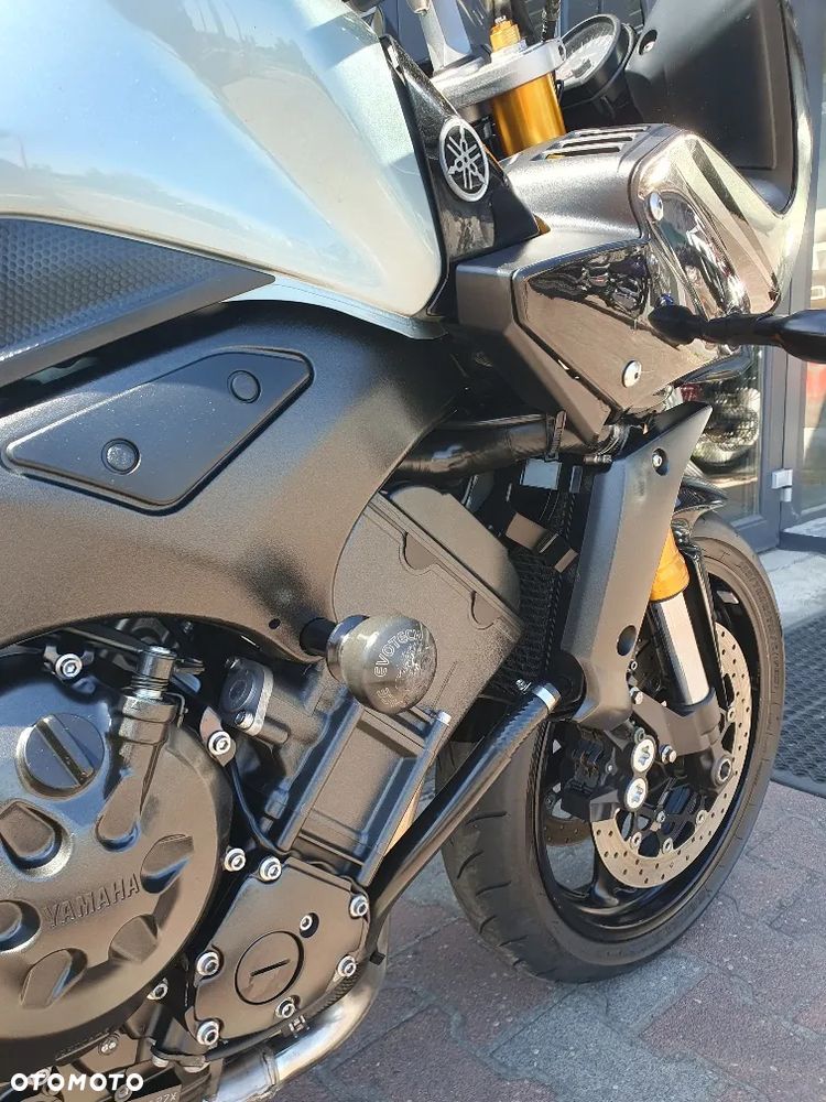Yamaha FZ - 37