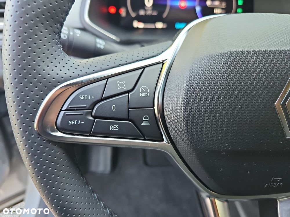 Renault Captur - 17