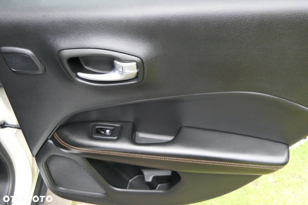 Jeep Compass 1.4 MultiAir Active Drive Automatik Limited - 34