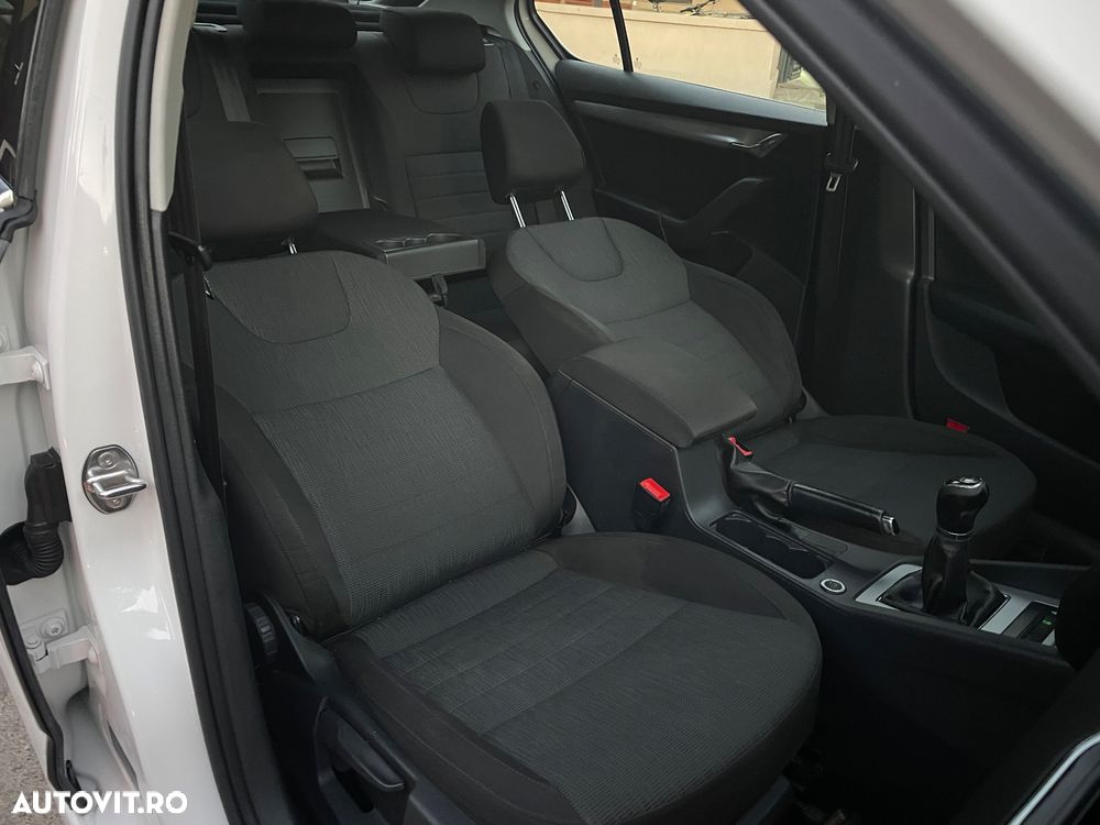 Skoda Octavia - 20