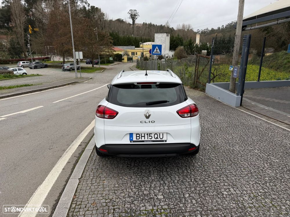 Renault Clio Sport Tourer - 8
