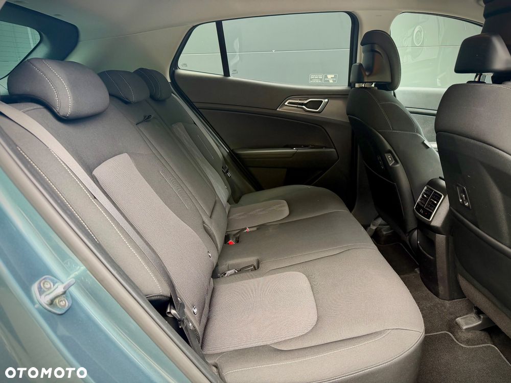 Kia Sportage 1.6 T-GDI HEV L 2WD - 25