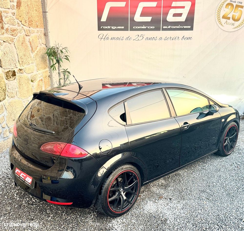 SEAT Leon 2.0 TDI Sport Up DSG - 24