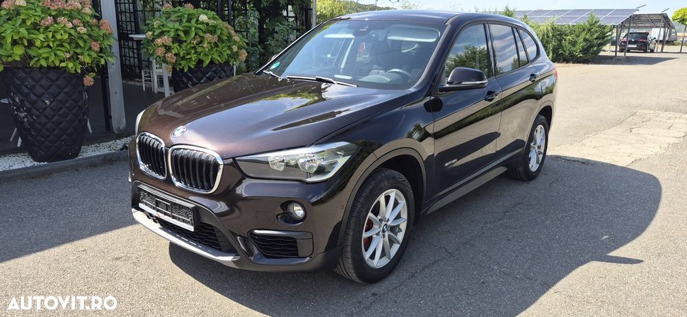 BMW X1 sDrive18i xLine - 4
