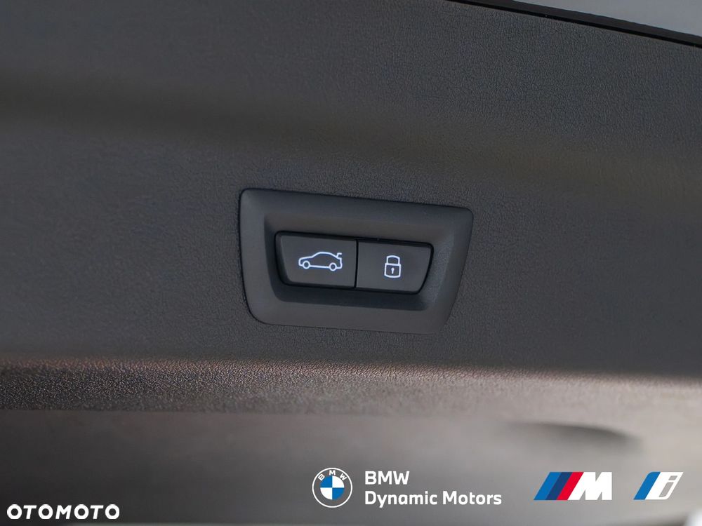 BMW X1 sDrive18i xLine - 14