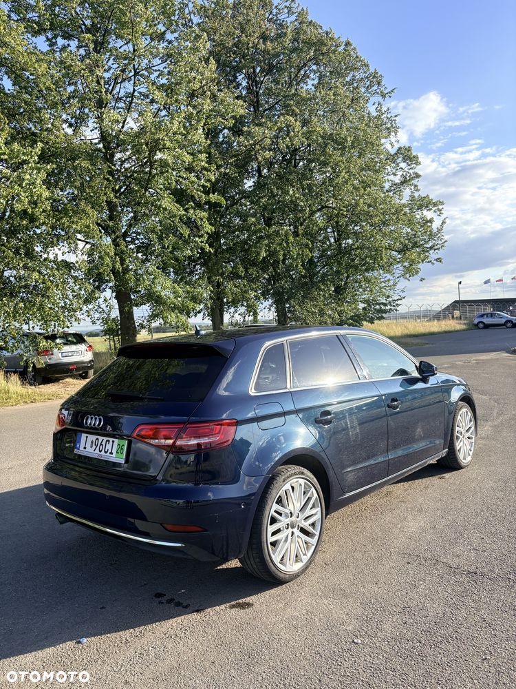 Audi A3 Sportback - 6