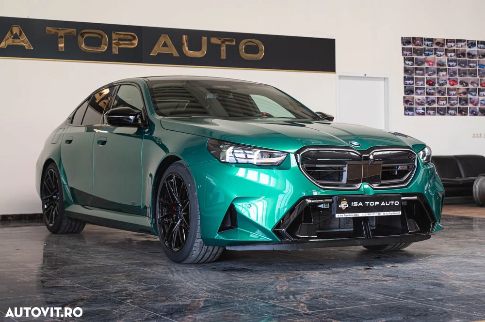 BMW M5 xDrive - 11