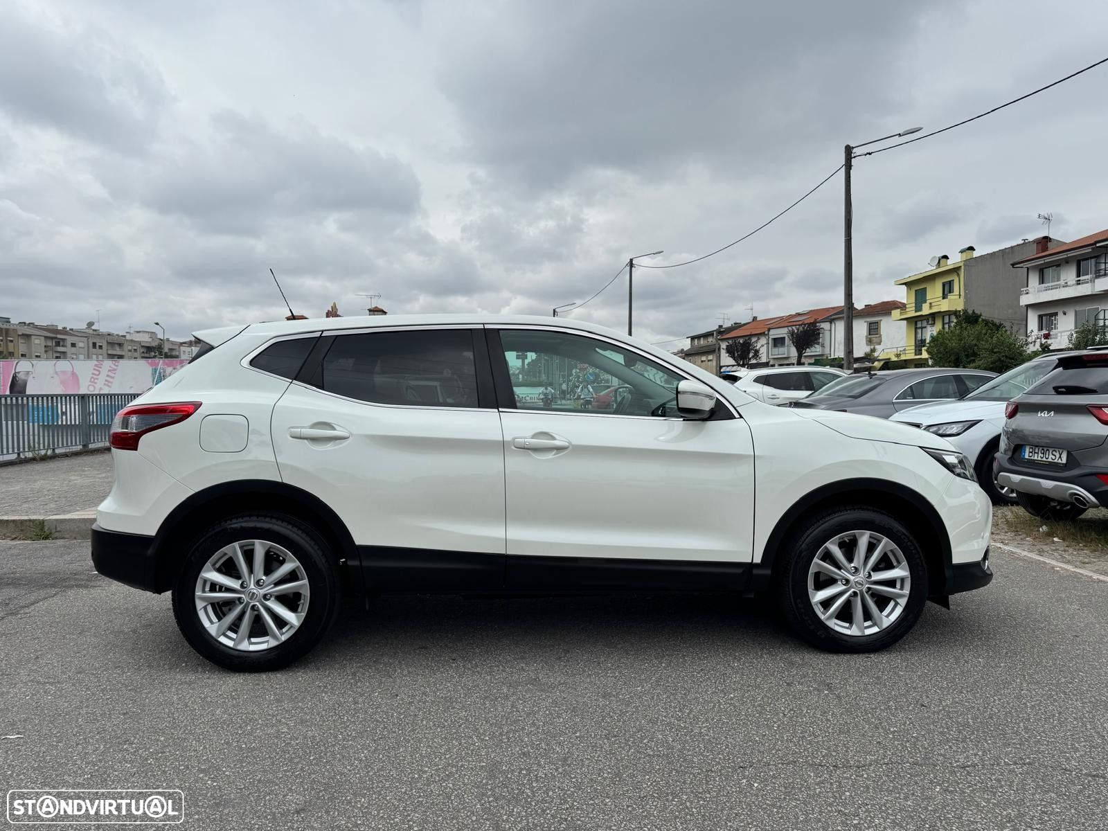 Nissan Qashqai 1.5 dCi N-Connecta - 5