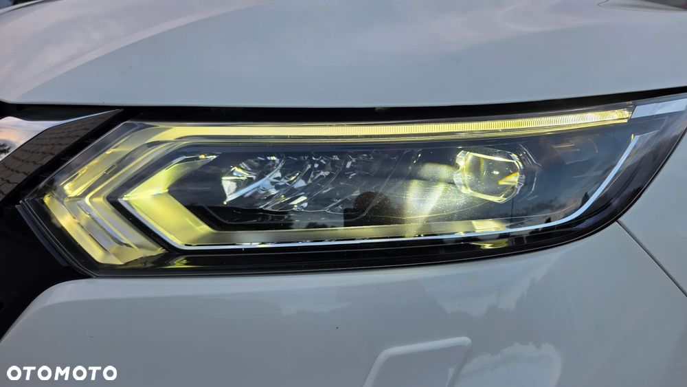 Nissan Qashqai 1.3 DIG-T N-WAY - 30