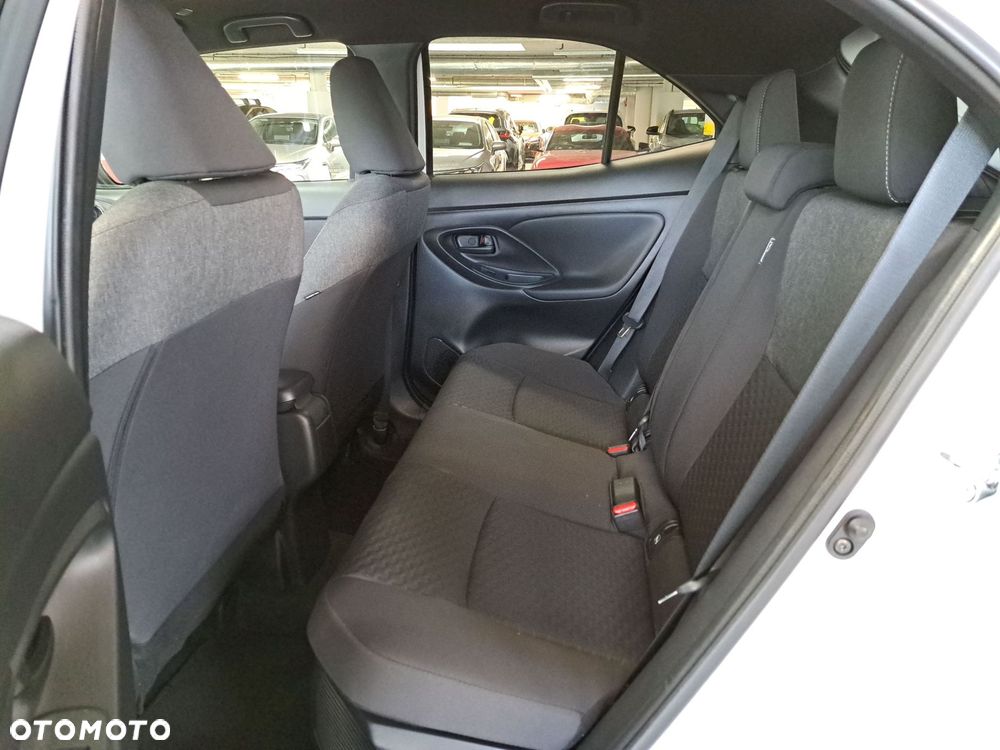 Toyota Yaris Cross Hybrid 1.5 Style - 13