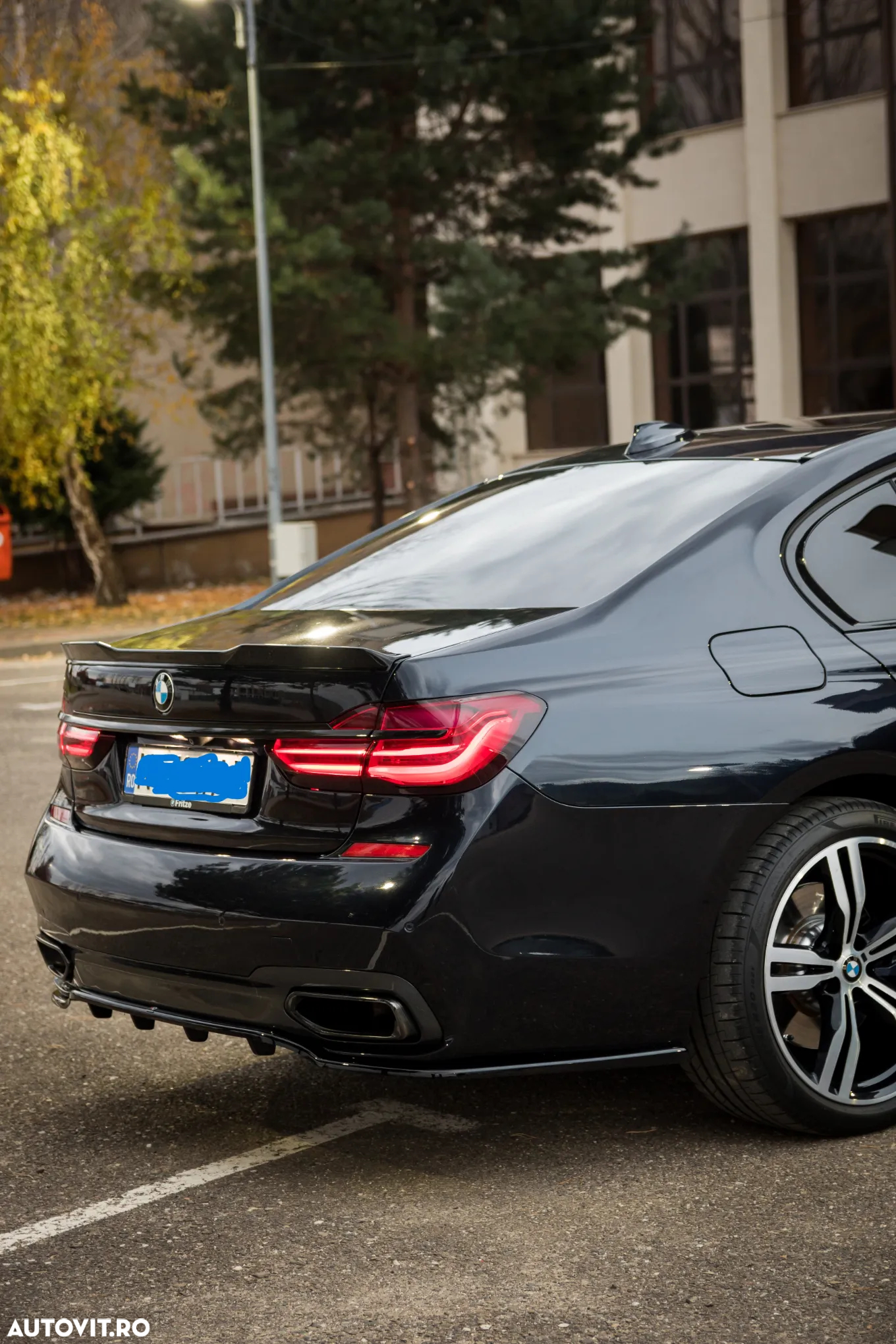 BMW Seria 7 730Ld xDrive - 26