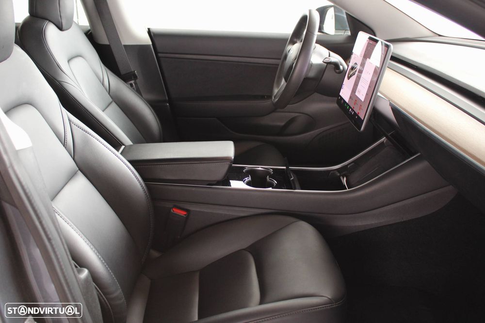 Tesla Model 3 Standard Range Plus RWD - 9