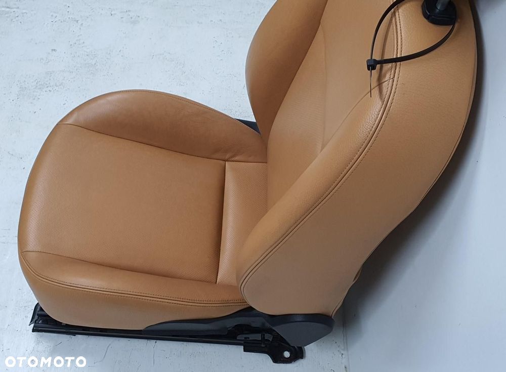 FOTEL PRAWY PRZÓD PASAŻERA SKÓRA FORD FOCUS MK2 - 4