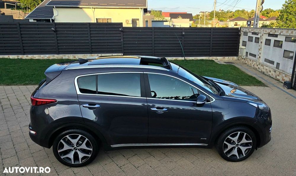 Kia Sportage 2,0 CRDI AWD Aut. GT Line - 7