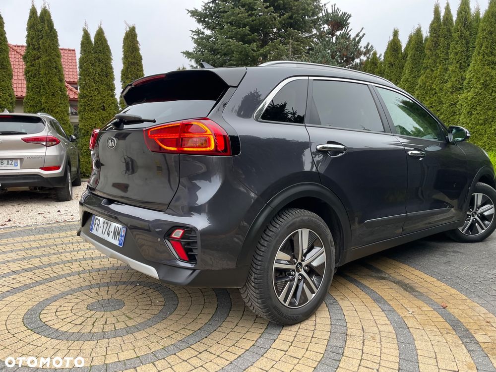 Kia Niro 1.6 GDI Hybrid Business Line - 4