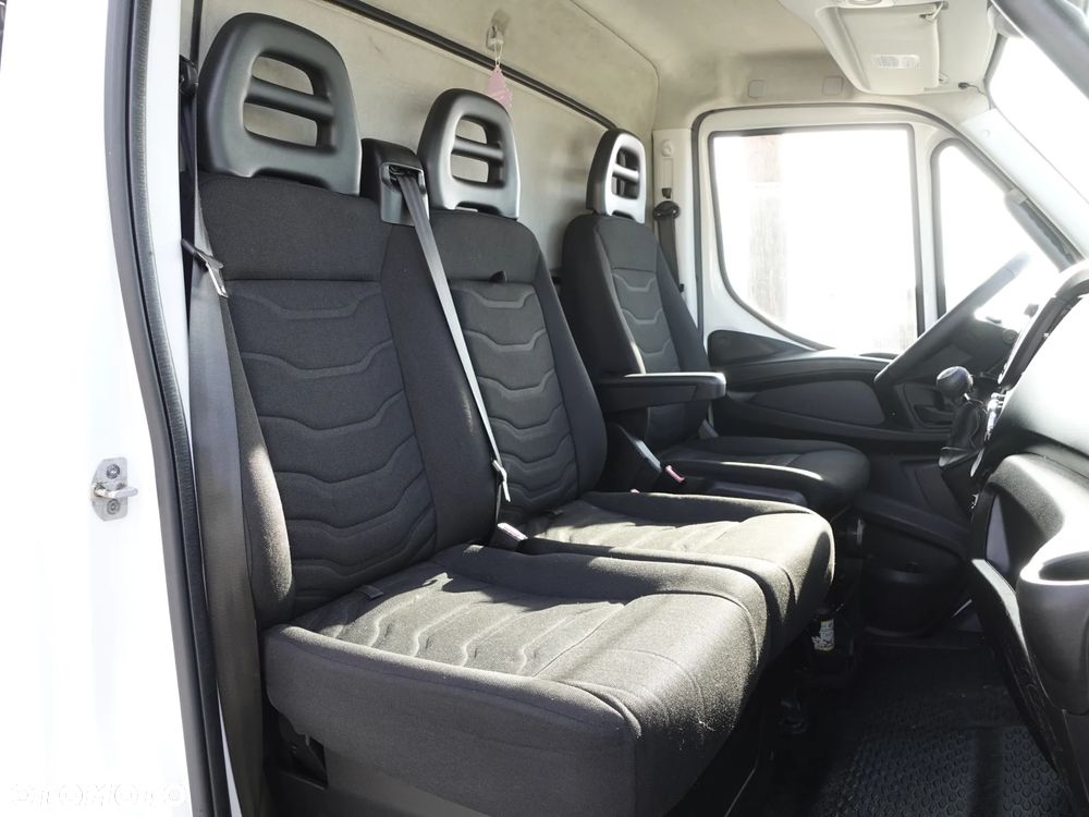 Iveco 70C17 - 25