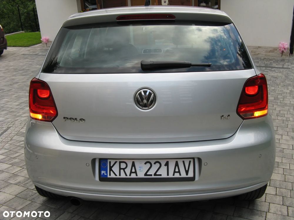 Volkswagen Polo 1.4 16V Highline Optimum - 10