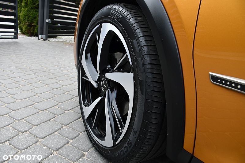 DS Automobiles DS 7 Crossback 2.0 BlueHDi Performance Line + - 36