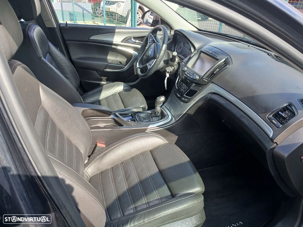 Opel Insignia Sports Tourer - 24