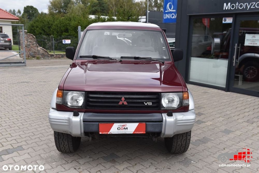 Mitsubishi Pajero - 5