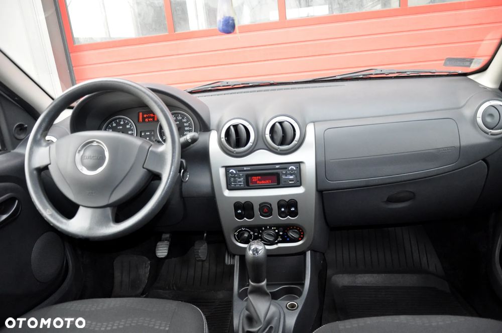 Dacia Sandero Stepway 1.6 - 30