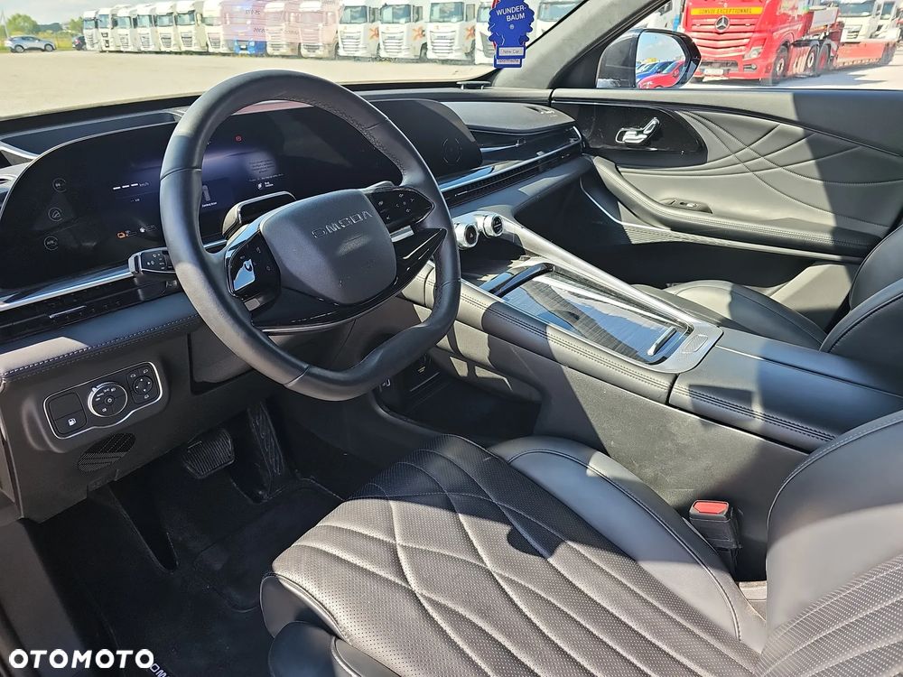 Omoda 9 1.5 Super Hybrid Exclusive AWD - 11
