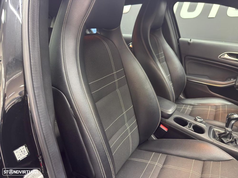 Mercedes-Benz A 180 d Progressive - 32