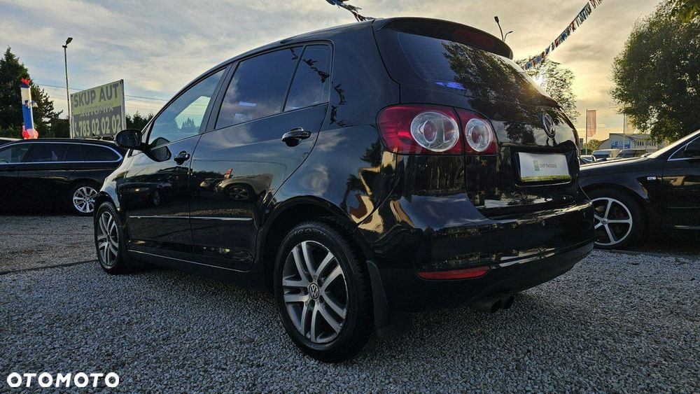 Volkswagen Golf Plus - 35