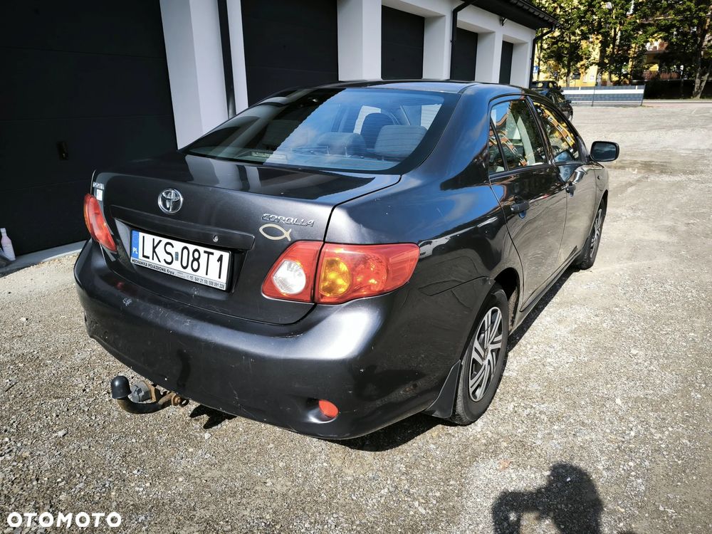 Toyota Corolla - 6