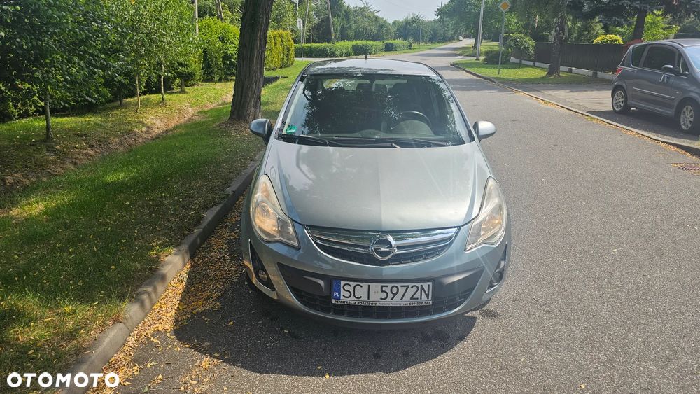 Opel Corsa 1.4 16V 150 Jahre - 2