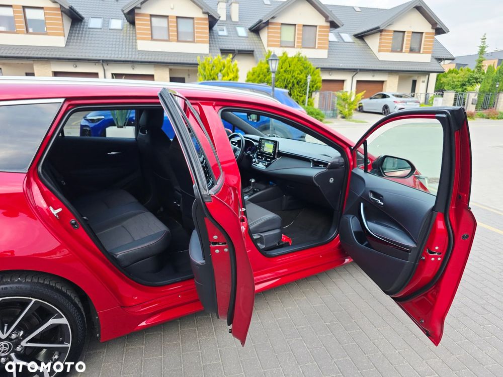 Toyota Corolla 2.0 Hybrid GR Sport - 8