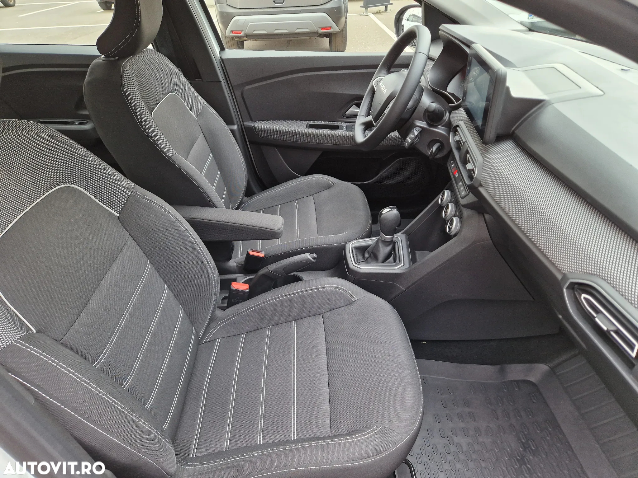 Dacia Logan TCe 90 CVT Comfort - 22