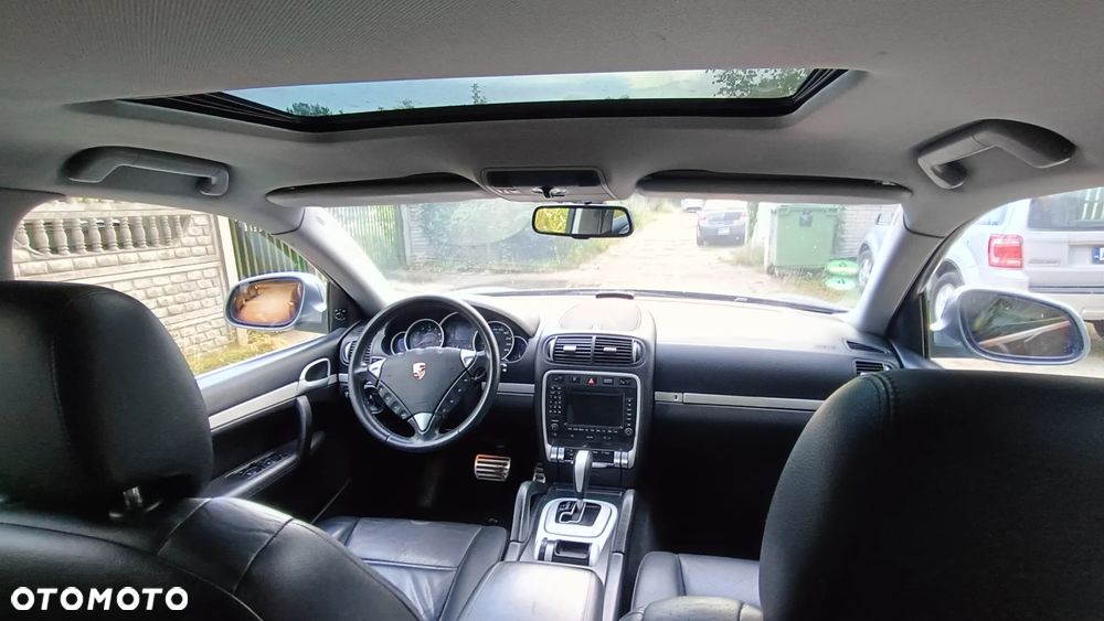 Porsche Cayenne S Tiptronic - 27