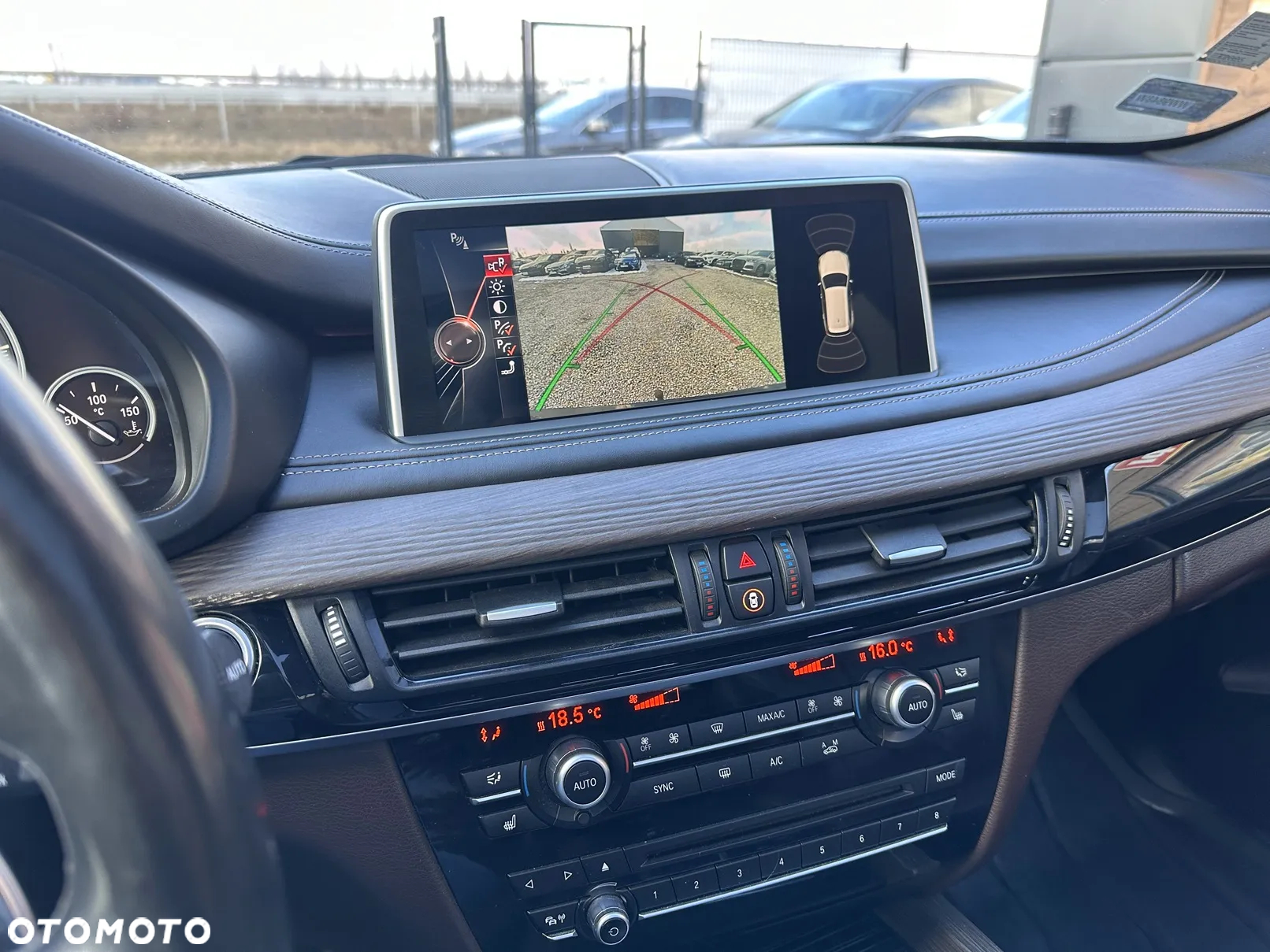BMW X5 M M50d - 10