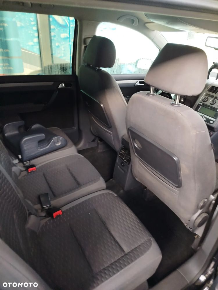 Volkswagen Touran 1.9 TDI Trendline - 9