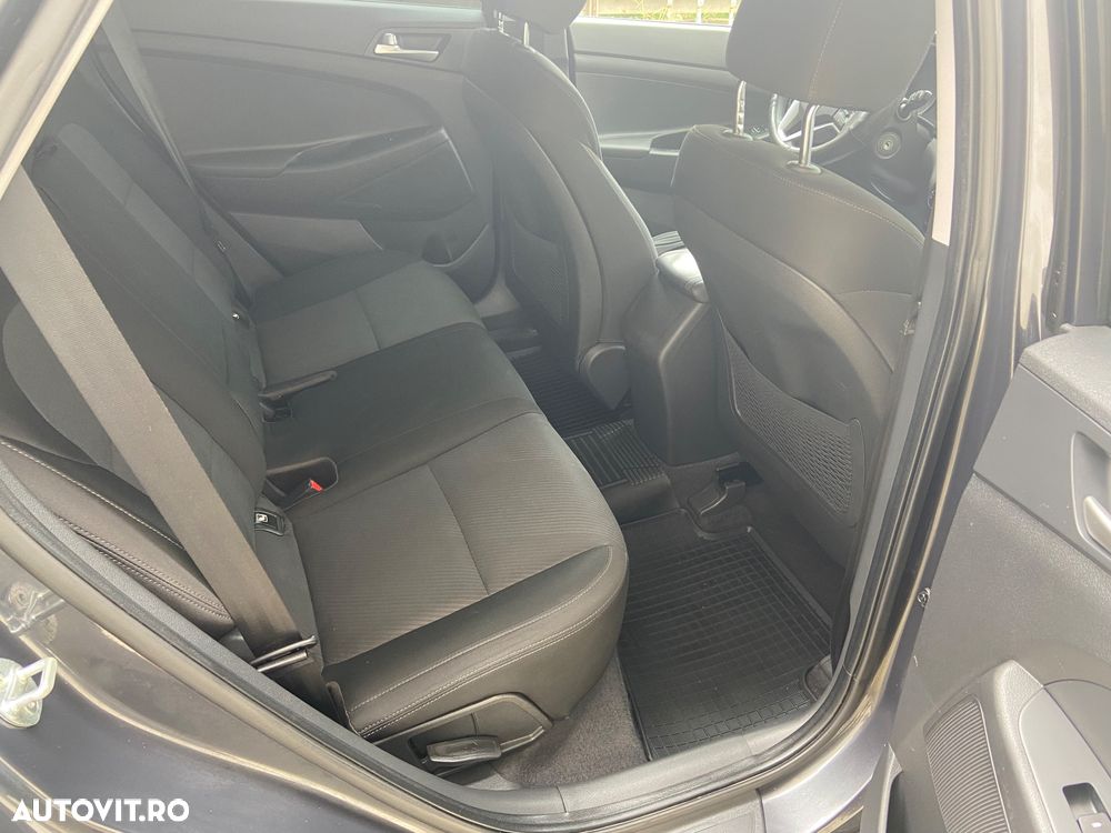 Hyundai Tucson - 8