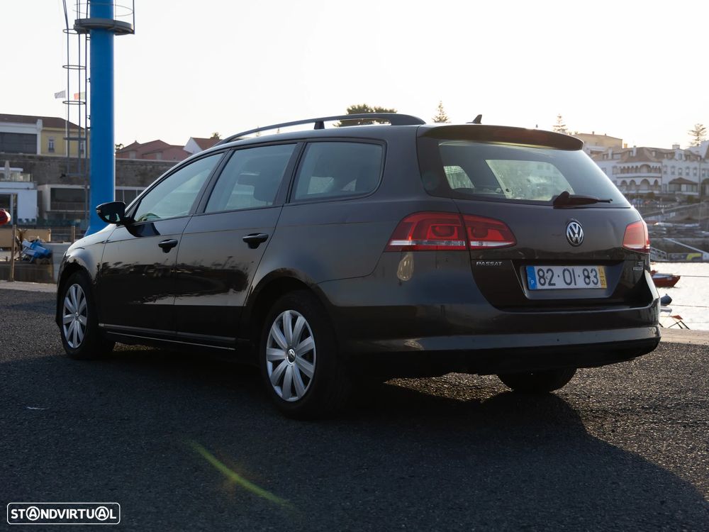 VW Passat Variant 1.6 TDI BlueMotion - 9