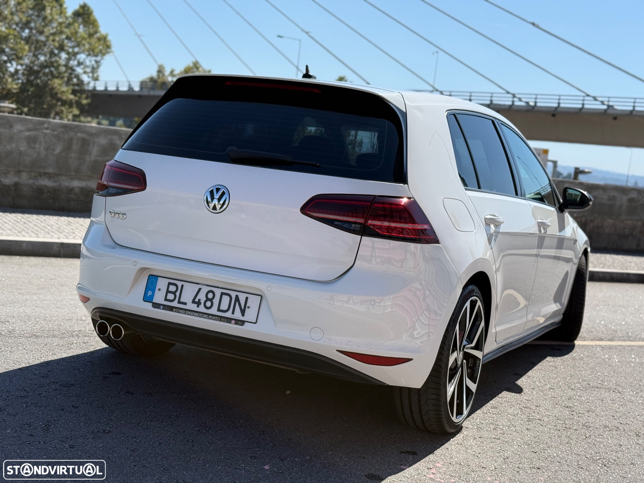 VW Golf 2.0 TDi GTD DSG - 4