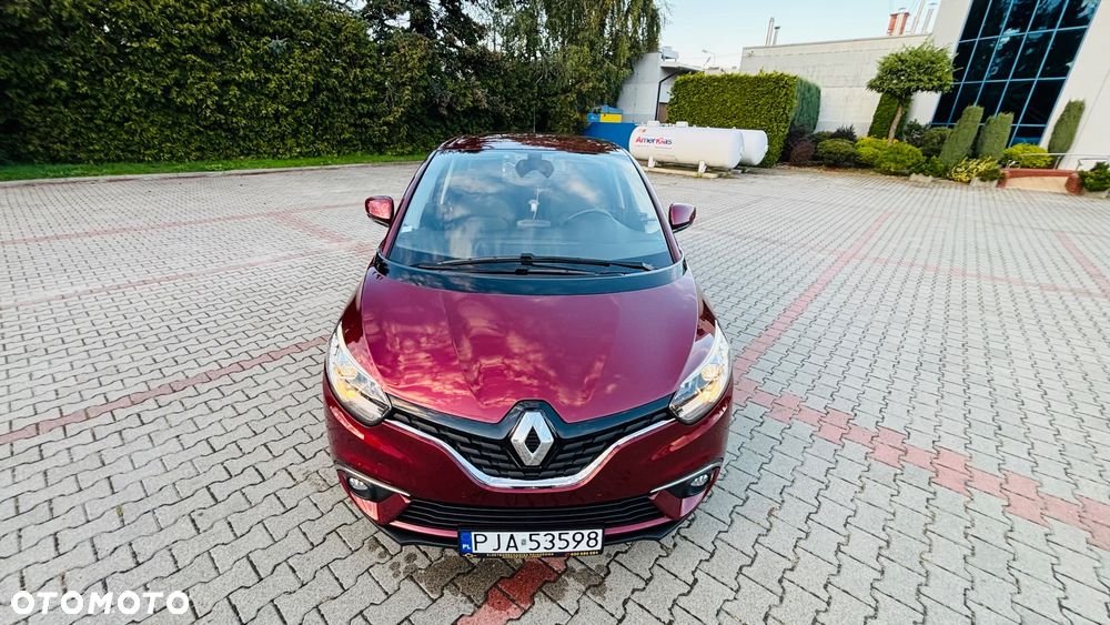Renault Grand Scenic - 10