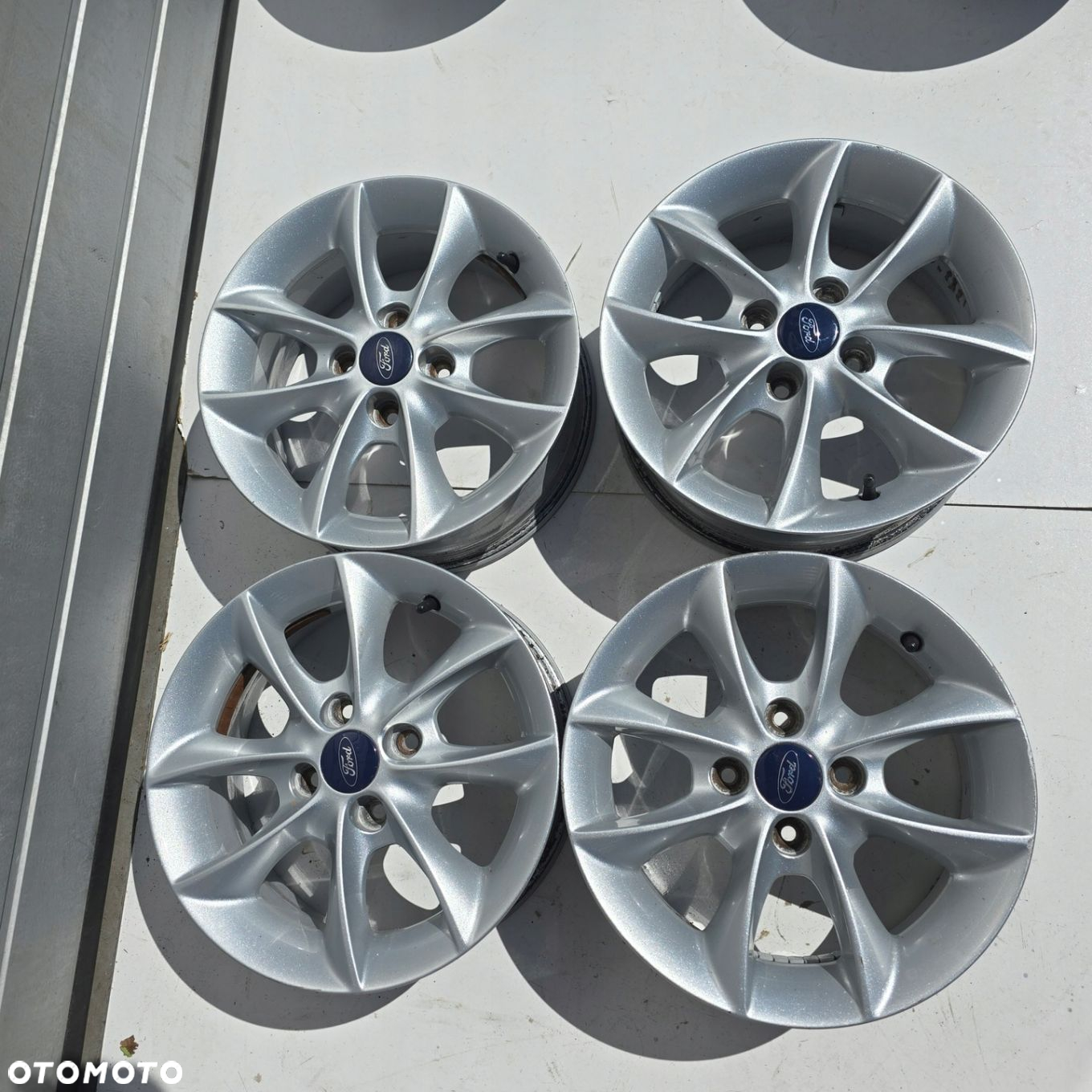 FORD KA FIAT 500 PANDA 5X98 14 ET35 5.5 J 4X - 2