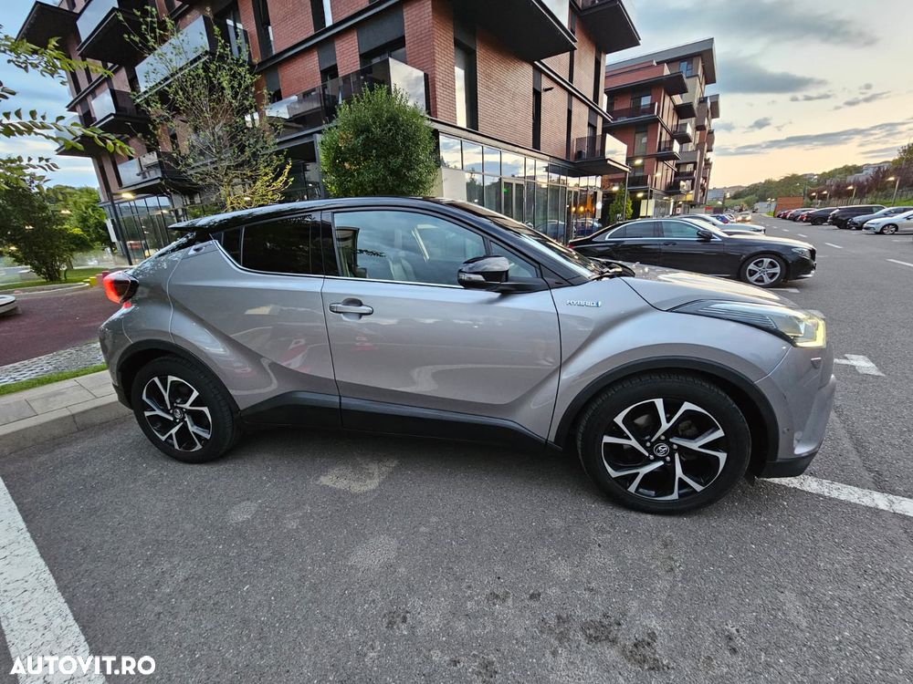 Toyota C-HR Lounge - 8