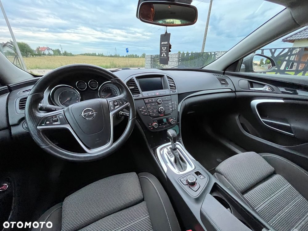 Opel Insignia 2.0 Turbo Active - 11