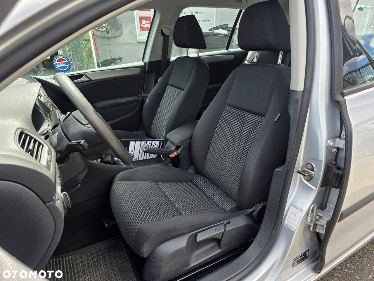 Volkswagen Golf 1.4 TSI MATCH - 6
