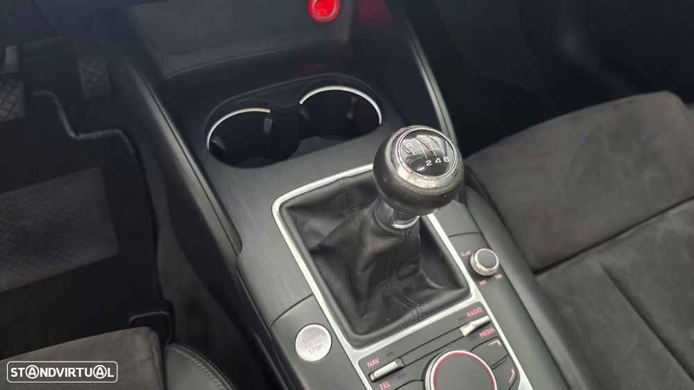 Audi A3 Sportback 1.6 TDI S-line - 44